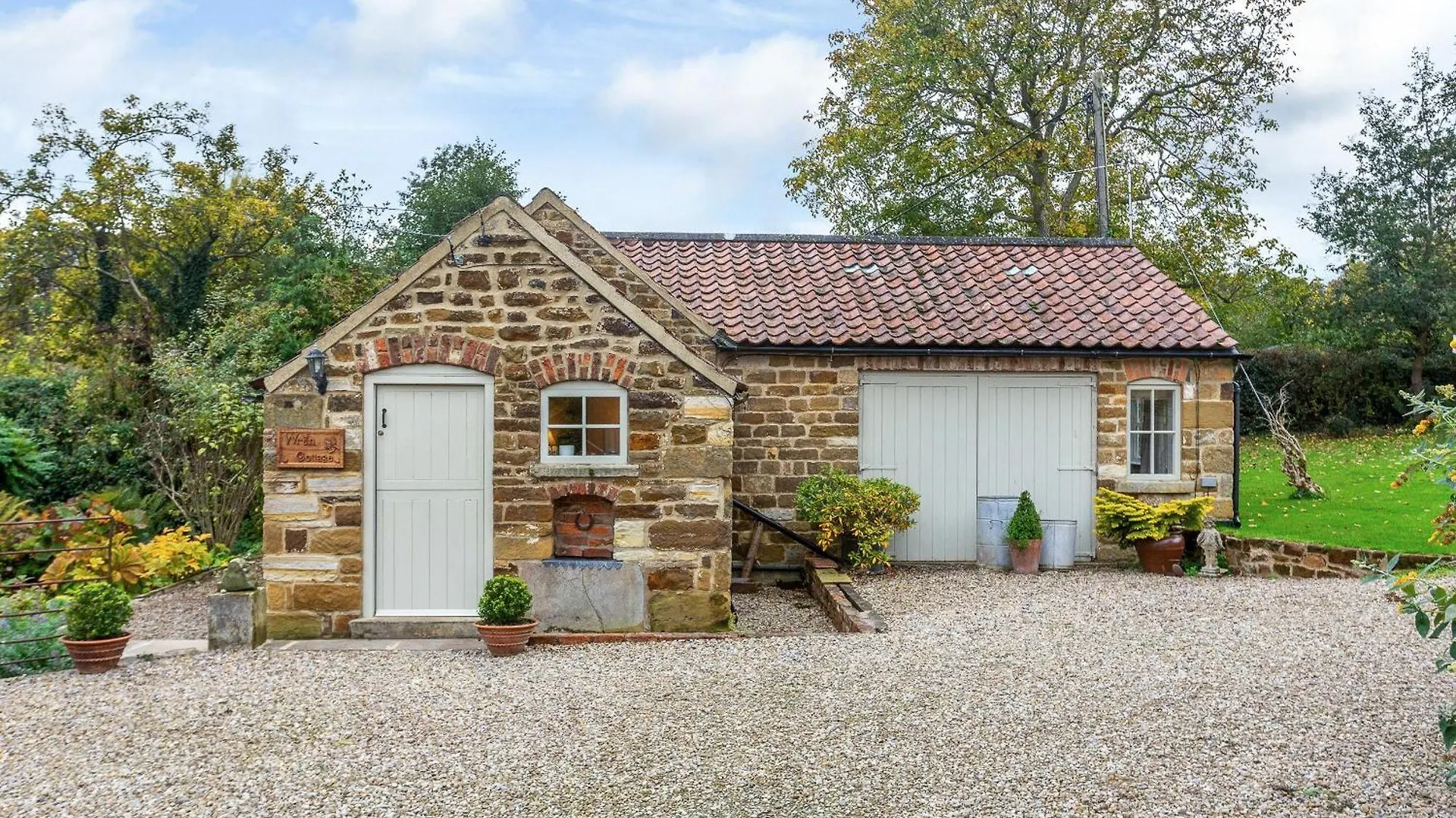 Wren Cottage Sutton  0*, Sutton (North Yorkshire) United Kingdom